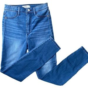 Abercrombie & Fitch High Rise Skinny Jeggings
